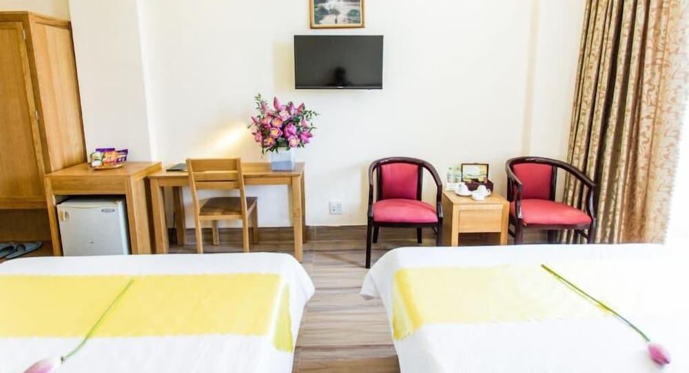 Hoang Yen Hotel 2 Quy Nhơn Zewnętrze zdjęcie
